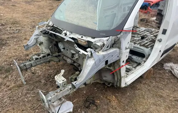 Citroen Nemo Front quarter panel 