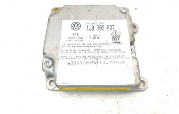 Volkswagen PASSAT B5 Airbag control unit/module 1J0909607 5WK4199