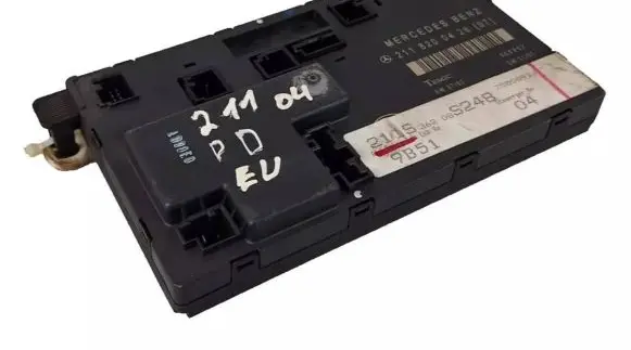 Mercedes-Benz E W211 Door control unit/module 2118200426