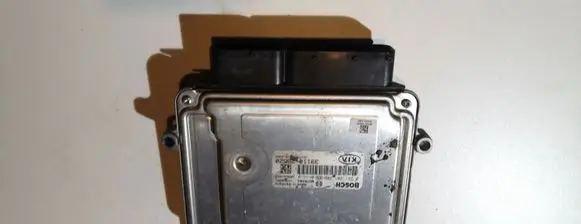 KIA Carens I Engine ECU kit and lock set 0281013072 39113-27485 39116-27485