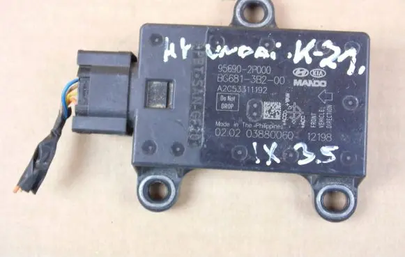 KIA Sorento ESP acceleration yaw rate sensor 956902P000