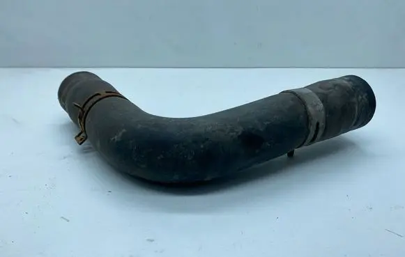 Subaru Forester SK Engine coolant pipe/hose 45161SJ010