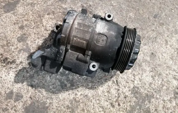 Mercedes-Benz A W168 Air conditioning (A/C) compressor (pump) 4472208361