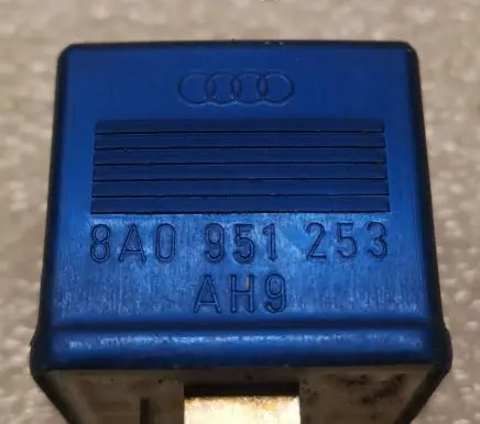 Audi A8 S8 D2 4D Other relay 8A0951253
