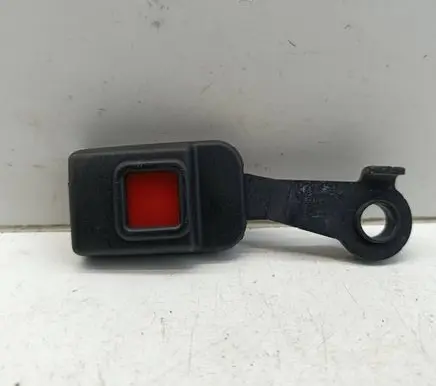 BMW X5 E70 Rear seatbelt buckle 7161660