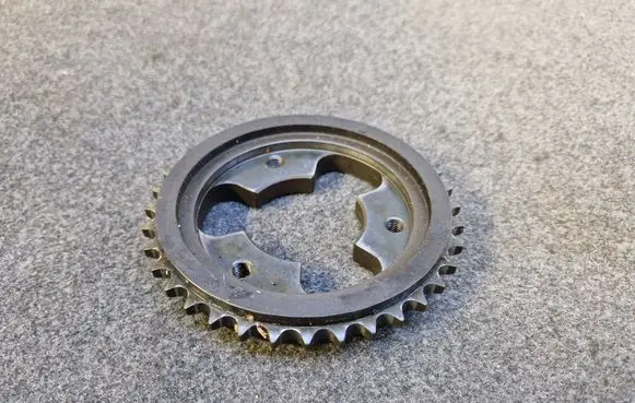 BMW 5 E39 Timing chain sprocket 1438375
