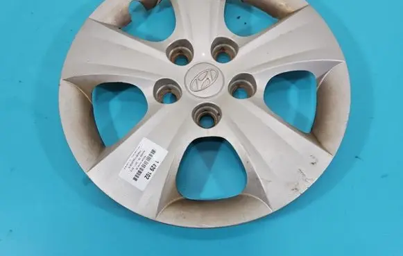 Hyundai i30 R16 wheel hub/cap/trim IMPRK1429102