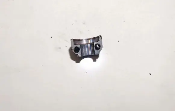 KIA Sorento Camshaft holder 