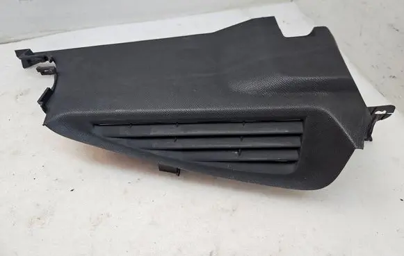 Peugeot 508 II Seat belt trim 9819348277