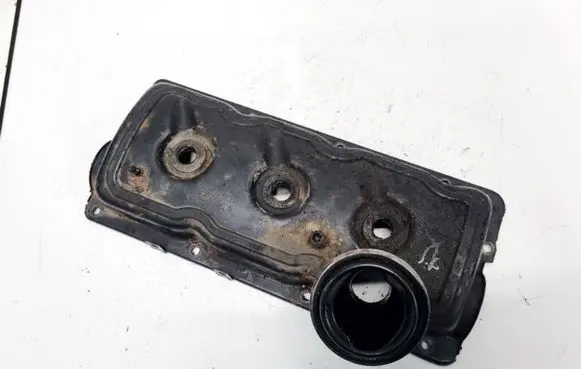Audi A6 S6 C5 4B Rocker cam cover 059103469AA 059103470Q