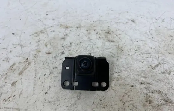 Toyota Mirai II Front bumper camera 8679062090