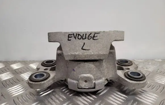 Land Rover Range Rover Evoque L538 Engine mount bracket 8J327M121AC 190912