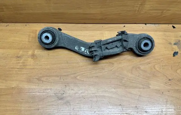 BMW 5 F10 F11 Rear control arm 6782135 DEEN6082T6 33326782135