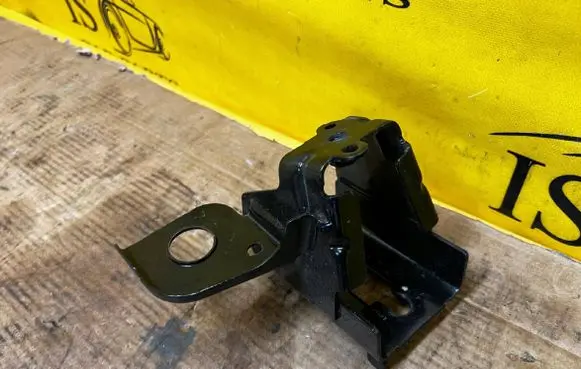 Ford Bronco Other under body part MB3C-6G079-PC MB3C6G079PC