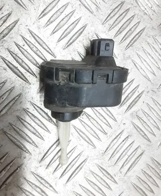 Audi A4 S4 B5 8D Headlight level adjustment motor 0307852315