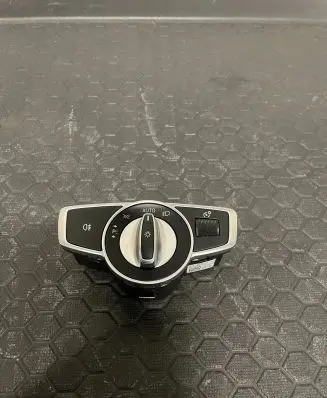 Mercedes-Benz C W205 Light switch A2059051810 10132806