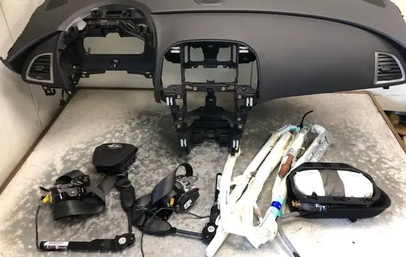 Opel Astra J Dashboard