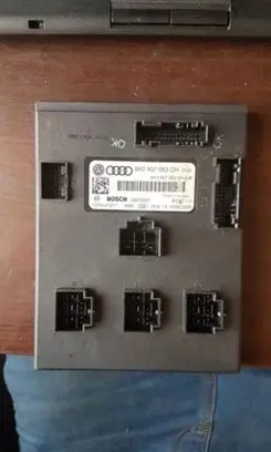 Audi A4 S4 B8 8K Comfort/convenience module 8K0907063DH