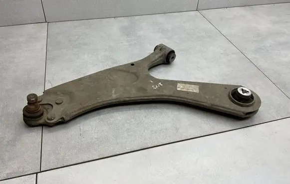 Peugeot 2008 II Front lower control arm/wishbone 