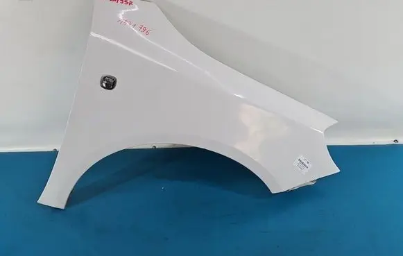 Skoda Fabia Mk2 (5J) Fender IMPRK1571796