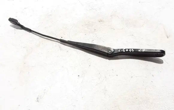 Volvo V50 Front wiper blade arm 31253996