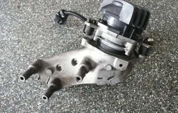 Porsche Cayenne (9PA) Secondary air pump 7L5959253A