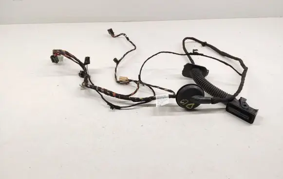 Audi A5 Rear door wiring loom 8B3971687H