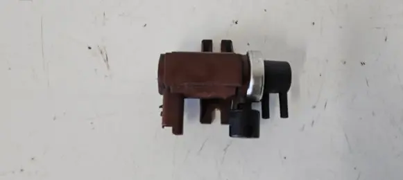 Volvo V50 Turbo solenoid valve 70096602