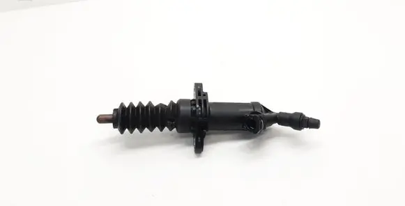 BMW 3 E90 E91 Clutch master cylinder 6785964