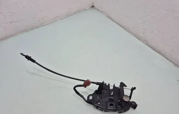 Nissan Murano Z52 Engine bonnet/hood lock/catch 