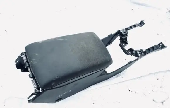 Subaru Legacy Armrest 92113aj010