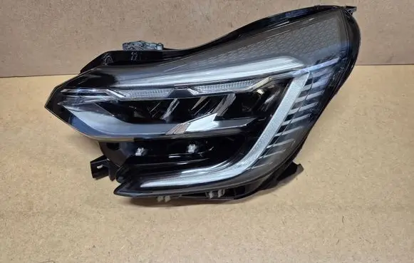 Renault Captur II Headlight/headlamp 260600666R