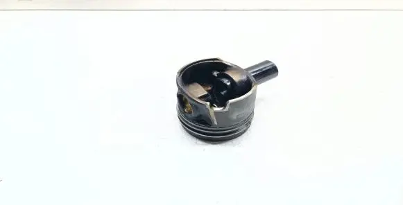 Volkswagen Sharan Piston 81L150