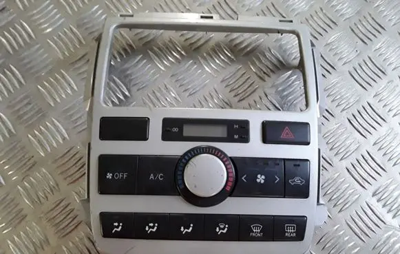 Toyota Avensis Verso Climate control unit 5590044250 1464309605