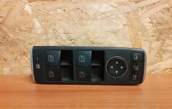 Mercedes-Benz C W204 Other switches/knobs/shifts A2049055402 236
