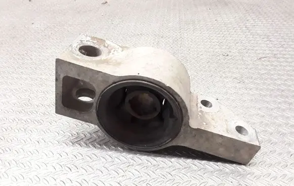 Audi A3 S3 8P Front wishbone bush 