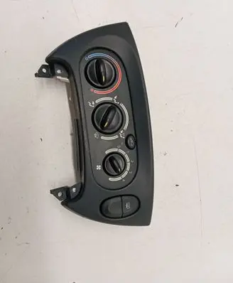Renault Megane I Climate control unit 655738N 100839