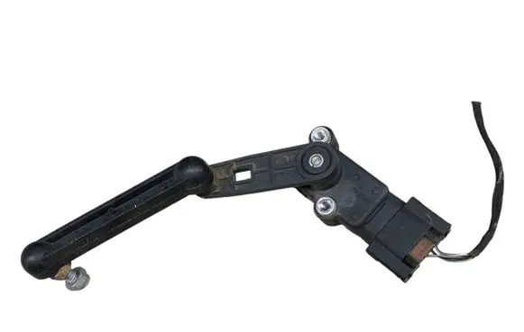 BMW X6M F86 Rear air suspension level height sensor 6853747 37146853747