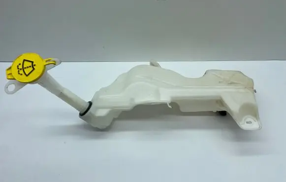 Chrysler Pacifica Windshield washer fluid reservoir/tank 68229314AC 68229314 58176
