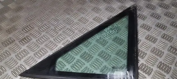 Citroen Evasion Front triangle window/glass 