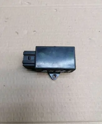 Volkswagen Phaeton Seat heating relay 7L0959772D