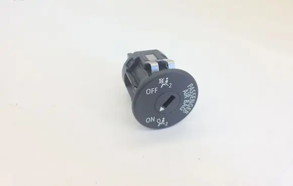 BMW 5 F10 F11 Passenger airbag on/off switch 9196886