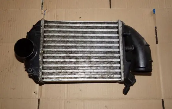 Skoda Superb B5 (3U) Intercooler radiator 059145805
