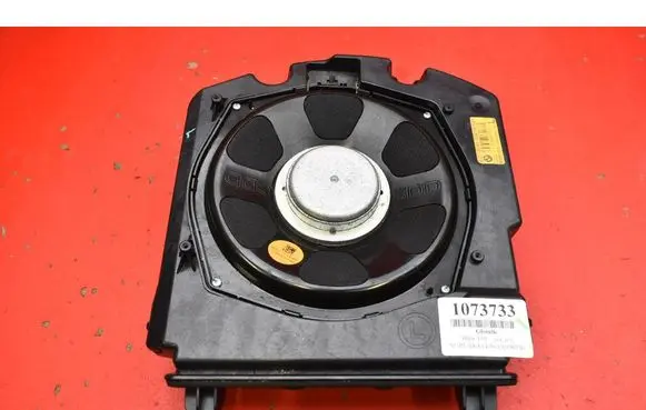 BMW 7 F01 F02 F03 F04 Subwoofer speaker 9241117