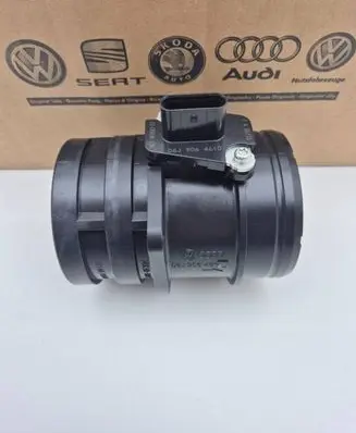 Volkswagen PASSAT B7 Mass air flow meter 06J906461D