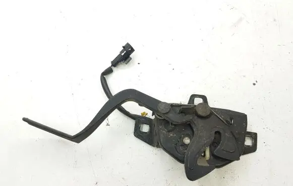 Maserati Quattroporte Engine bonnet/hood lock/catch
