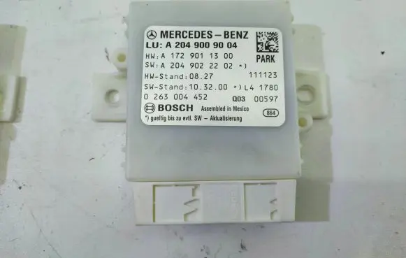 Mercedes-Benz C W204 Parking PDC control unit/module A2049009004