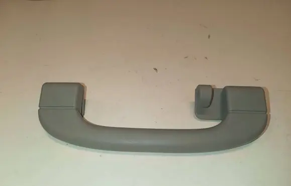 BMW 5 E60 E61 Rear interior roof grab handle 8227593