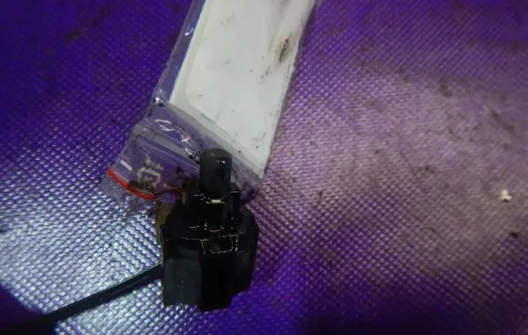 Hyundai Tucson JM Outside/external air temperature sensor 