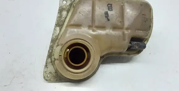 Skoda Superb B5 (3U) Coolant expansion tank/reservoir 4B0121403